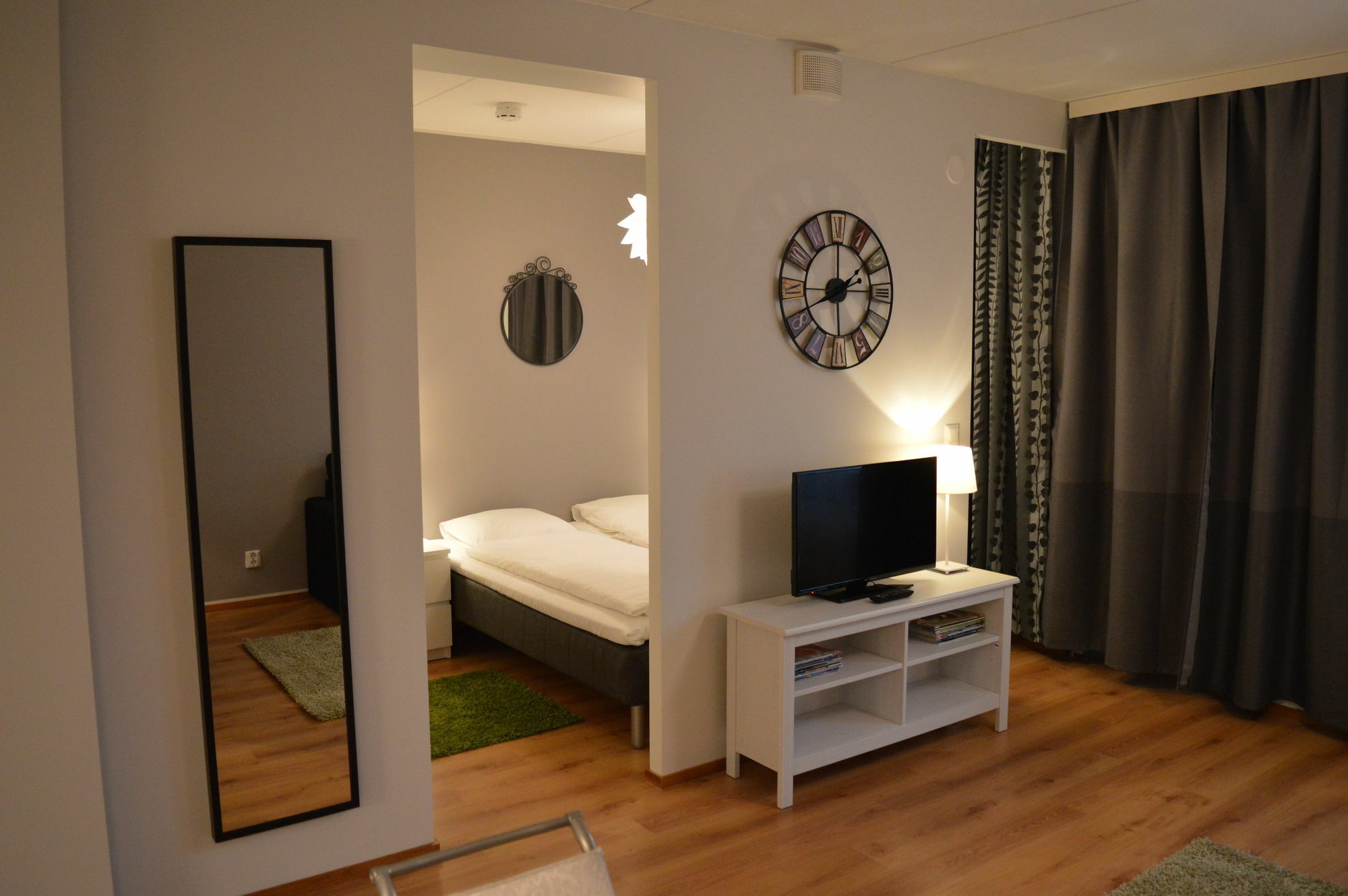 Helsinki Airport Suites วานตา ภายนอก รูปภาพ